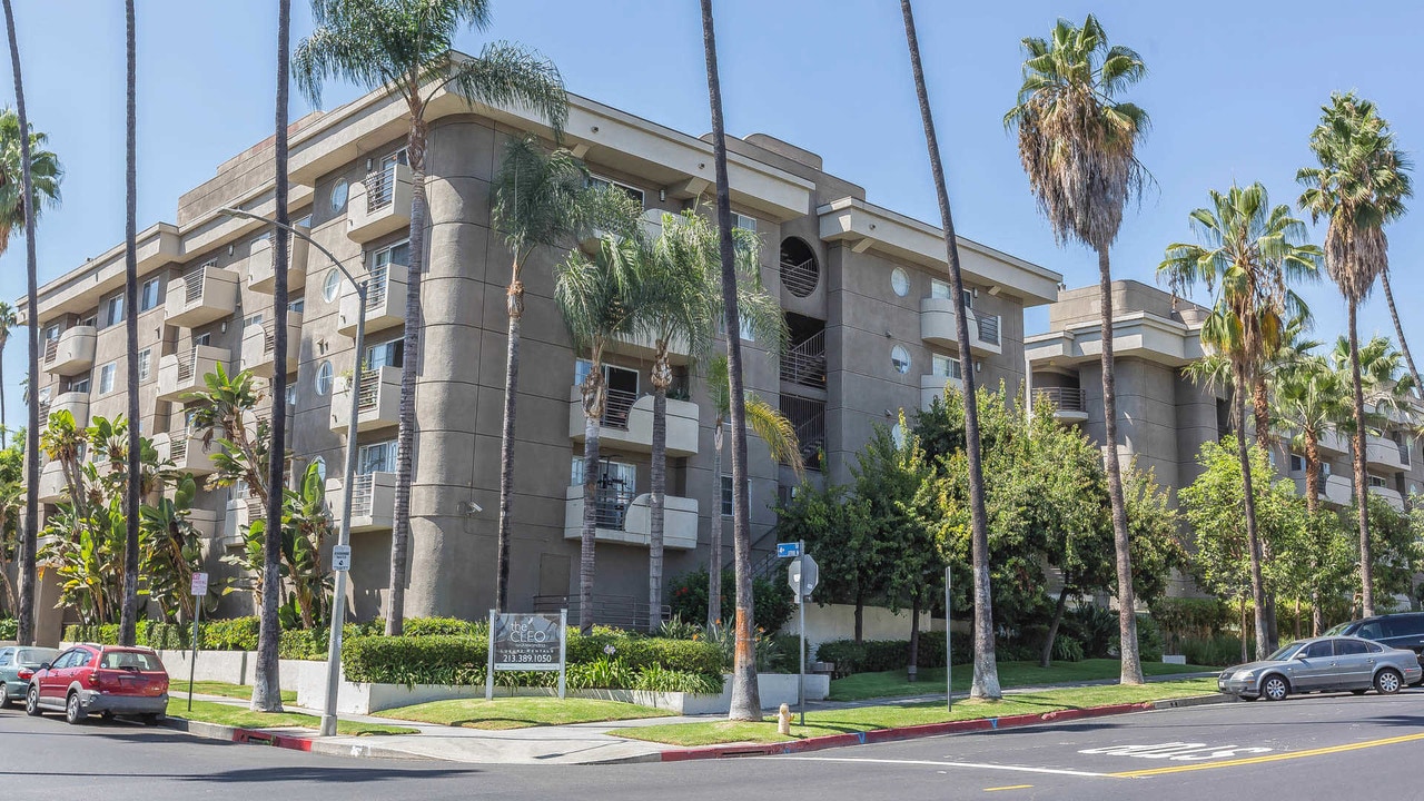 The Cleo in Los Angeles, CA - Foto de edificio