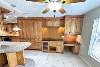 12169 Sycamore Ln in Wellington, FL - Foto de edificio - Building Photo