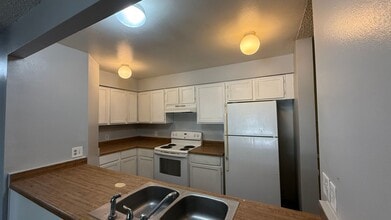 14602 E 2nd Ave in Aurora, CO - Building Photo - Building Photo