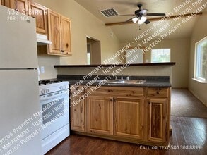 432 S Birch St in Ponca City, OK - Building Photo - Building Photo