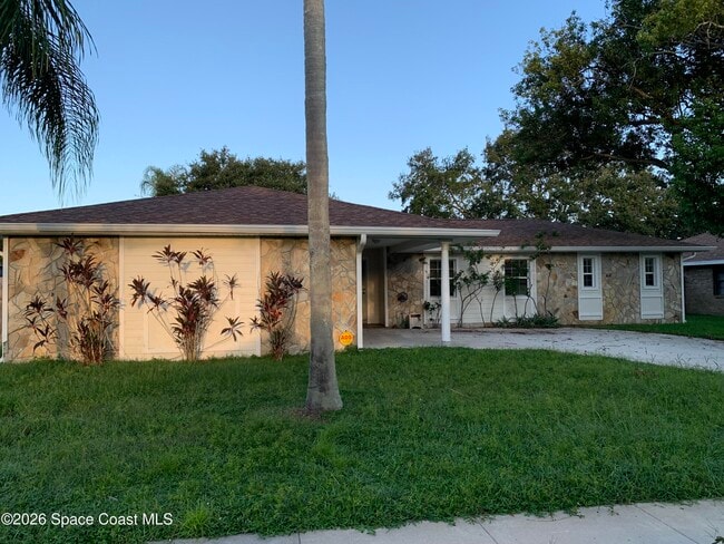 920 Briarwood Blvd NE in Palm Bay, FL - Building Photo - Building Photo