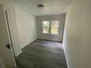 1909 Southern Ave in Fayetteville, NC - Building Photo - Building Photo