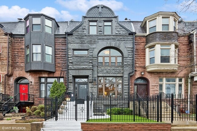 property at 3655 S King Dr