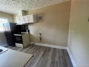 1106 Clark St in Fayetteville, NC - Building Photo - Building Photo