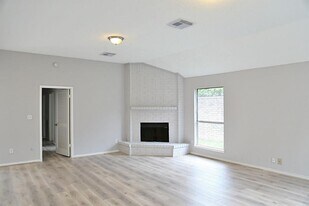 2338 Sunset Trail in Sugar Land, TX - Building Photo