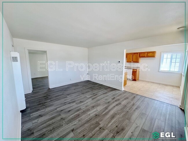 property at 18404 Regina Ave