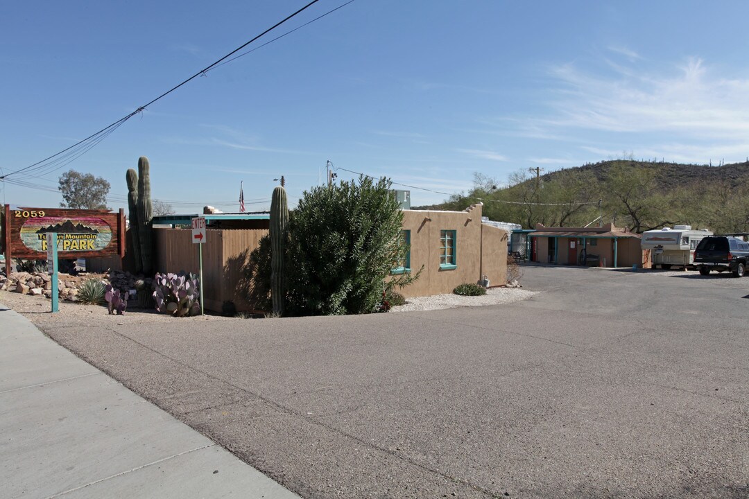 Tucson Mountain Rv Park in Tucson, AZ - Foto de edificio
