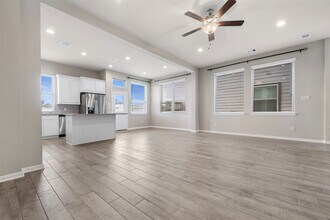 5203 Pr Ter Ln in Fulshear, TX - Building Photo - Building Photo