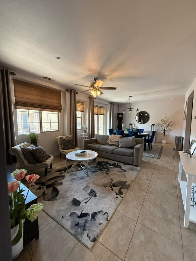 250 Paseo Bravo in Palm Desert, CA - Building Photo - Building Photo
