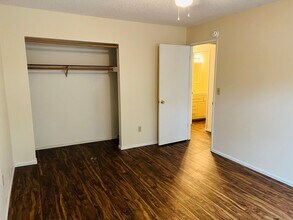 3212 SE 9th Ave in Portland, OR - Building Photo - Building Photo