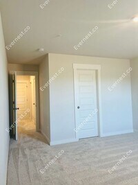 628 Birdie Dr photo'