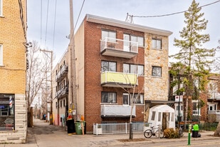1985 Saint-Zotique St E in Montréal, QC - Building Photo