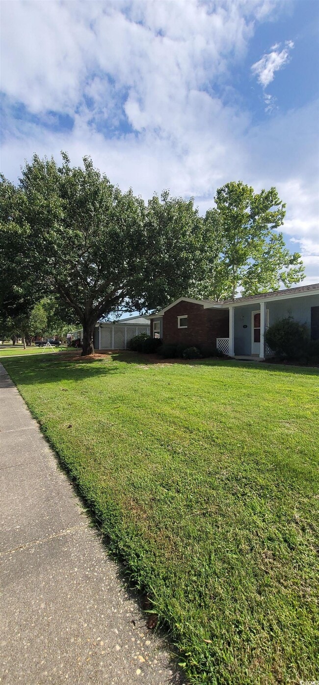 609 Hibiscus Ave in Myrtle Beach, SC - Building Photo - Building Photo