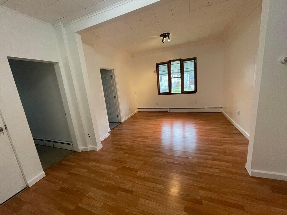 409 Honesdale Ct in Scranton, PA - Foto de edificio