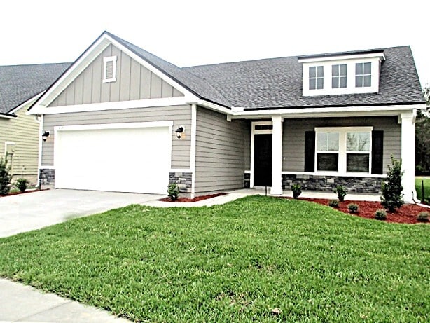 property at 913 Sunny Stroll Dr