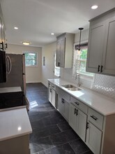 523 Chapel Hill W Dr in Indianapolis, IN - Building Photo - Building Photo