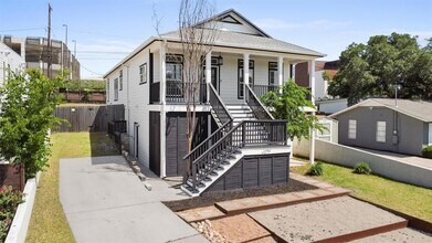 2417 Euclid Ave in Austin, TX - Building Photo - Building Photo