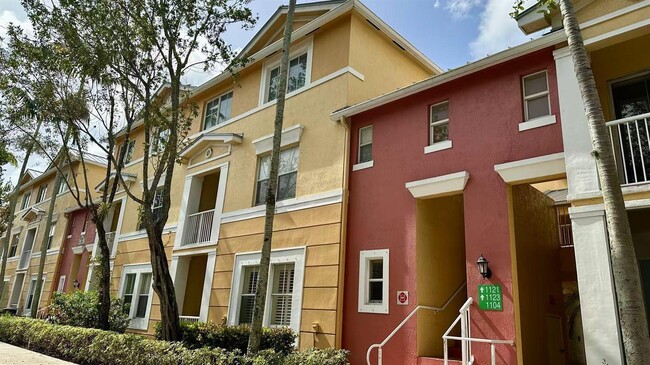 property at 1119 Shoma Dr