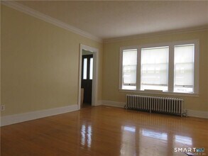 139 Ardmore Rd in West Hartford, CT - Building Photo - Building Photo