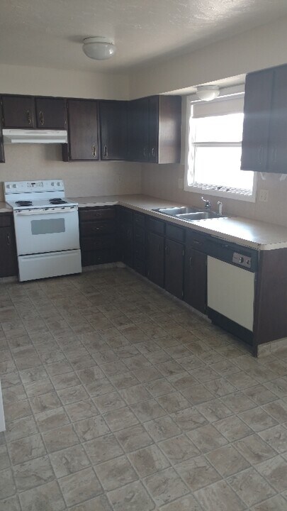 190 Moonlite Dr in Idaho Falls, ID - Building Photo