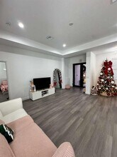 407 Ranier Ave in Lehigh Acres, FL - Building Photo - Building Photo