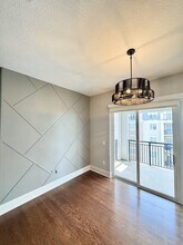 4625 Piedmont Row Dr, Unit 611 in Charlotte, NC - Foto de edificio - Building Photo