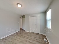 1000 Spring Hill Dr photo'