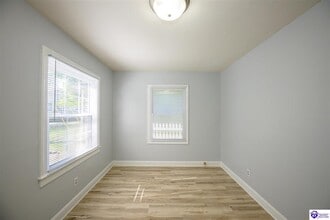 105 Beech St in Elizabethtown, KY - Building Photo - Building Photo