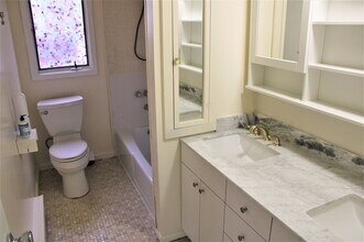 762 5th St-Unit -1st Floor in Secaucus, NJ - Building Photo - Building Photo