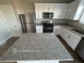 7441 Slate Pl in Frederick, CO - Foto de edificio - Building Photo