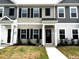 120 Boykin Ave in Selma, NC - Building Photo