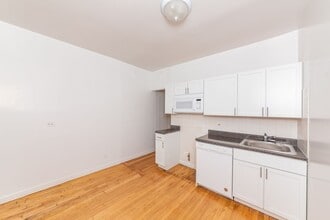 4043 N Mozart St in Chicago, IL - Building Photo - Building Photo