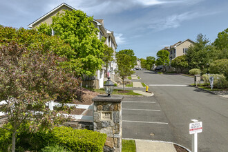 Westville Commons in Danbury, CT - Building Photo - Building Photo