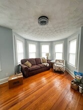 99 School St, Unit 1 in Somerville, MA - Building Photo - Building Photo