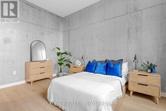 101 Champagne Ave S in Ottawa, ON - Building Photo - Building Photo