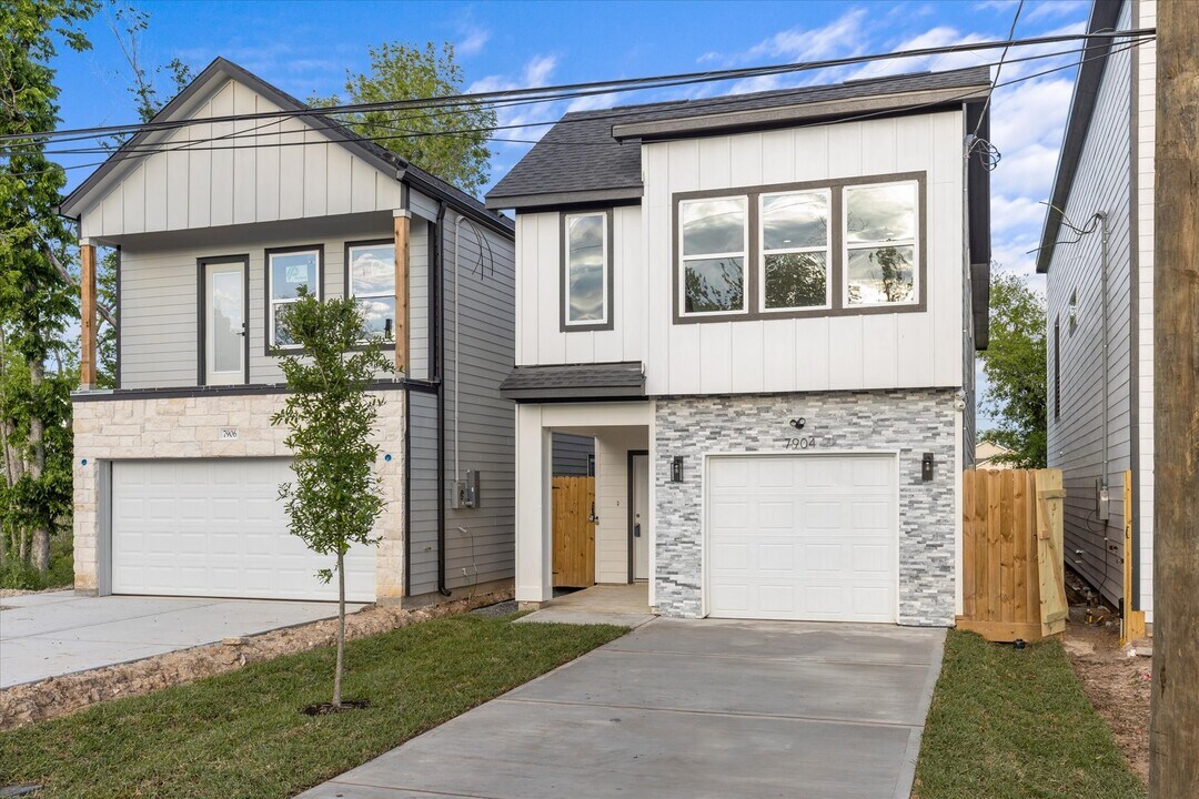 7904 Sealey St in Houston, TX - Foto de edificio