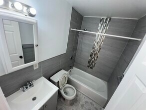 720 27th St in Union City, NJ - Building Photo - Building Photo