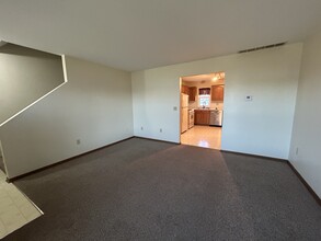 6833 W 158th Plz, Unit 6833 in Lowell, IN - Foto de edificio - Building Photo