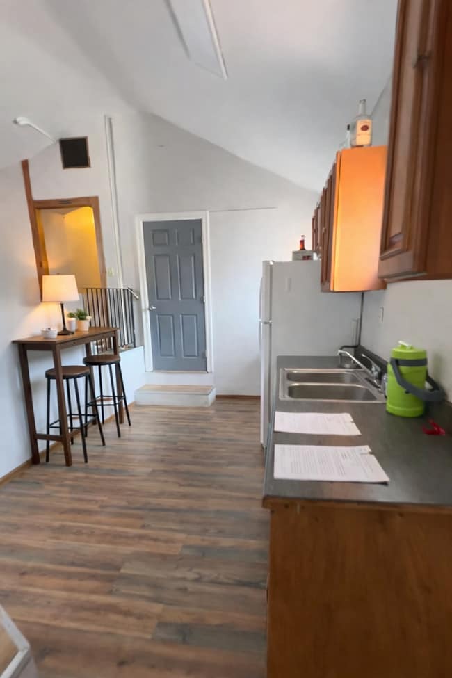 47 W Bridge St, Unit 1 upstairs, Unit 1 upstairs