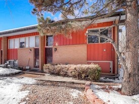 6215 S Sterne Pky, Unit 6215 in Littleton, CO - Building Photo