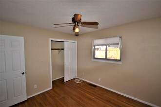 3006 Hudson St in Colorado Springs, CO - Foto de edificio - Building Photo