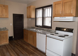 401 Davis St, Unit 401 in Clarksburg, WV - Building Photo - Building Photo