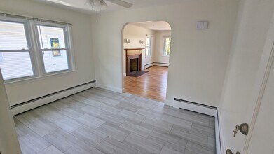 852 Smith St in Providence, RI - Building Photo - Building Photo
