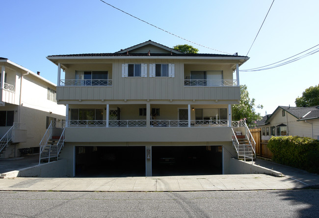 940 Arbor Rd in Menlo Park, CA - Building Photo - Building Photo