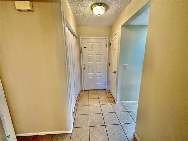 property at 1320 W Linden St