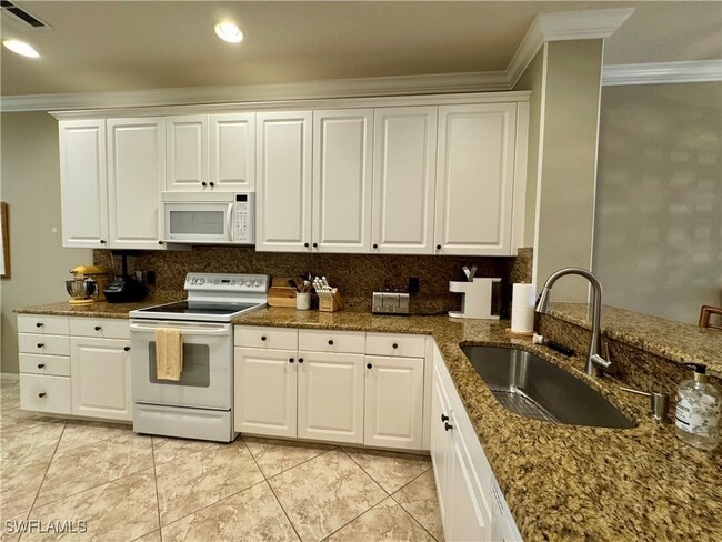 property at 4884 Hampshire Ct
