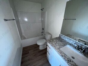 2121 Bobwhite Ct in Clovis, NM - Building Photo - Building Photo