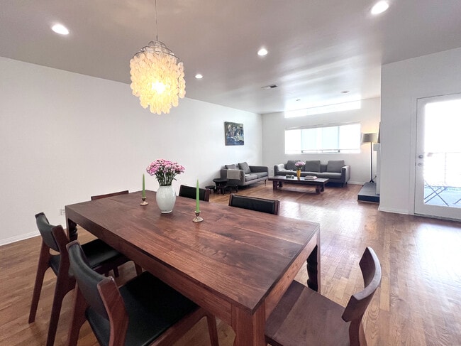 property at 2732 Auburn St