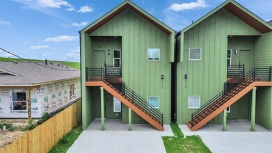 9709 Cargill St in Houston, TX - Foto de edificio - Building Photo