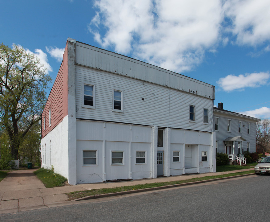 428 N Barstow St in Eau Claire, WI - Building Photo